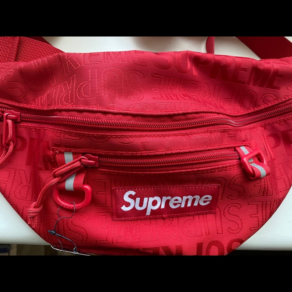 Supreme waist bag(SS19)